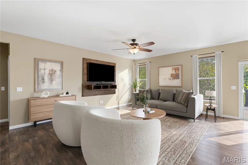 664 Wilmer Meadow Drive, Wentzville, MO 63385 — listing photo 6 of 34