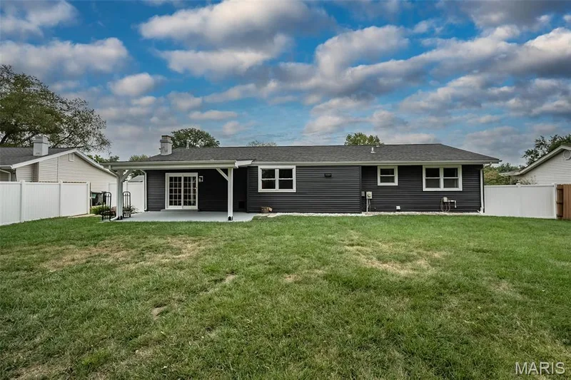 12 Oakridge West Drive, St Peters, MO 63376 — listing photo 43 of 51