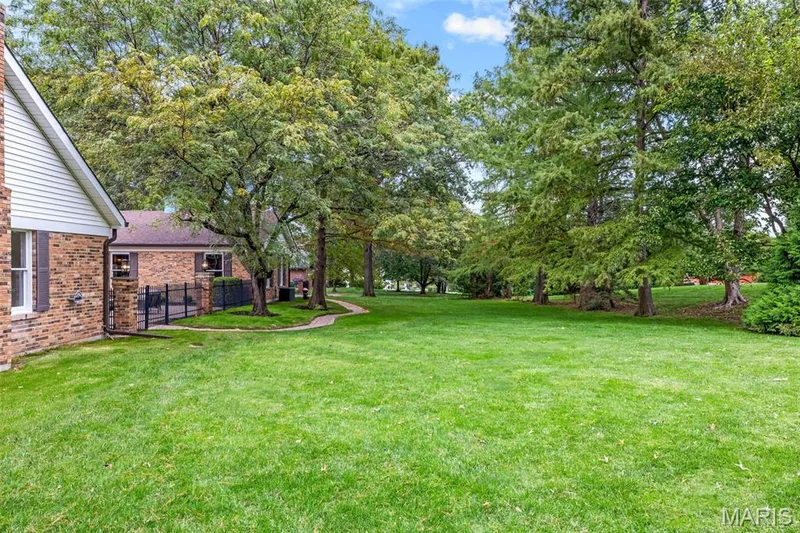 254 Pennington Lane, Chesterfield, MO 63005 — listing photo 49 of 61