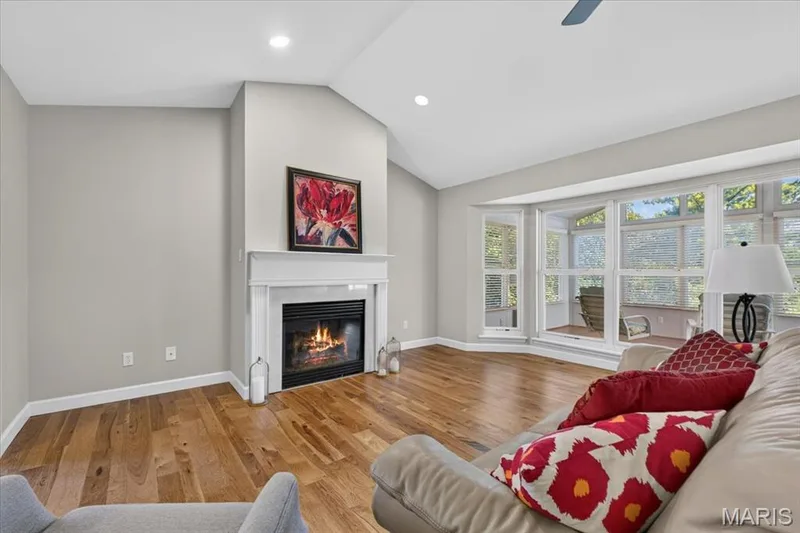 15425 Braefield Drive, Chesterfield, MO 63017 — listing photo 11 of 40