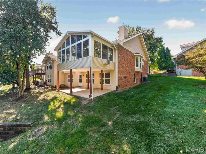 15425 Braefield Drive, Chesterfield, MO 63017 — listing photo 35 of 40