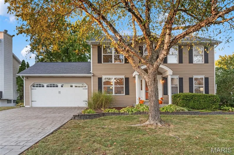 2105 Beckewith Trail, O'Fallon, MO 63368 — listing photo 2 of 59