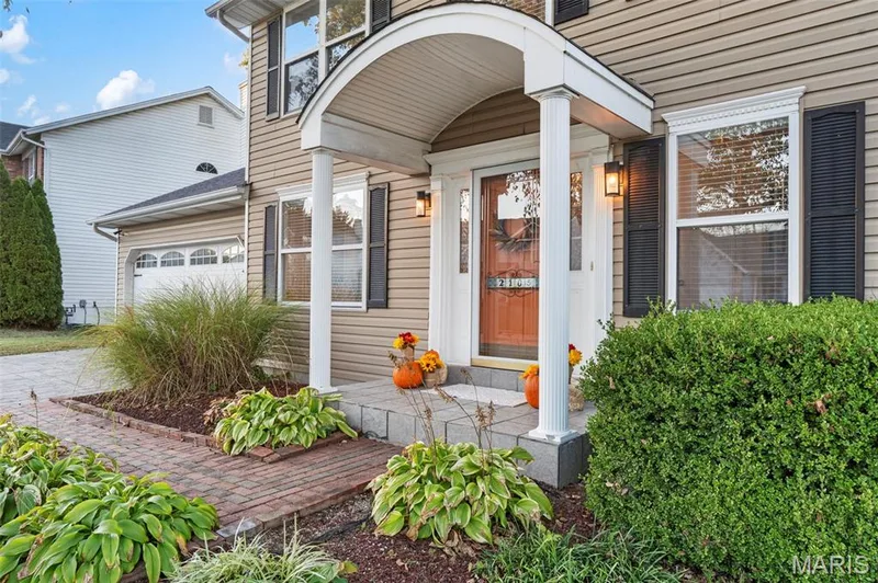 2105 Beckewith Trail, O'Fallon, MO 63368 — listing photo 4 of 59