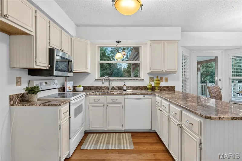 2105 Beckewith Trail, O'Fallon, MO 63368 — listing photo 25 of 59