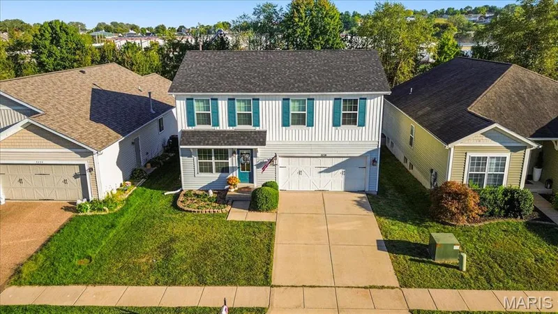 3228 Rivercrossing Place, St Charles, MO — listing photo 1