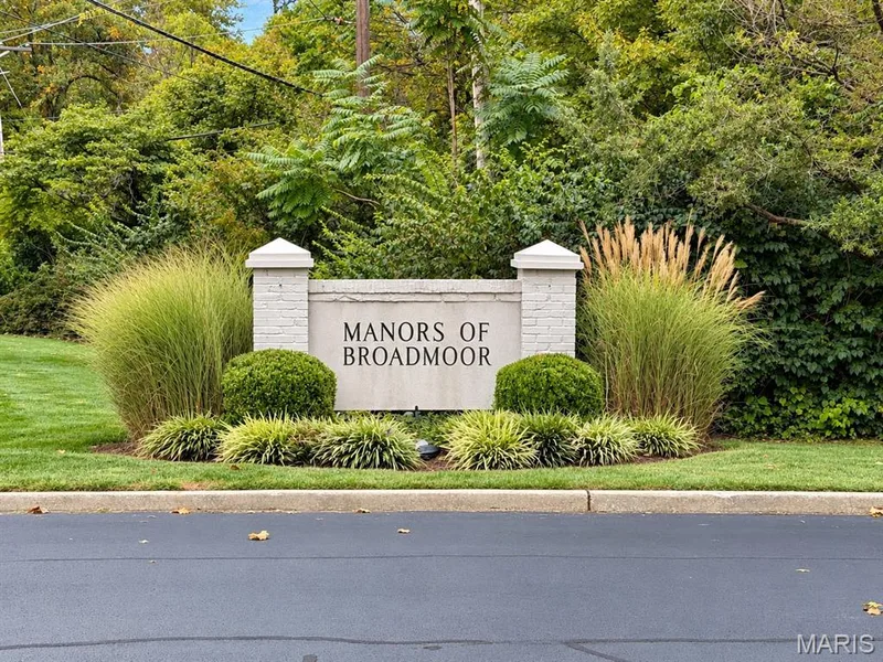 2323 Manor Grove Drive #18, Chesterfield, MO 63017 — listing photo 27 of 27