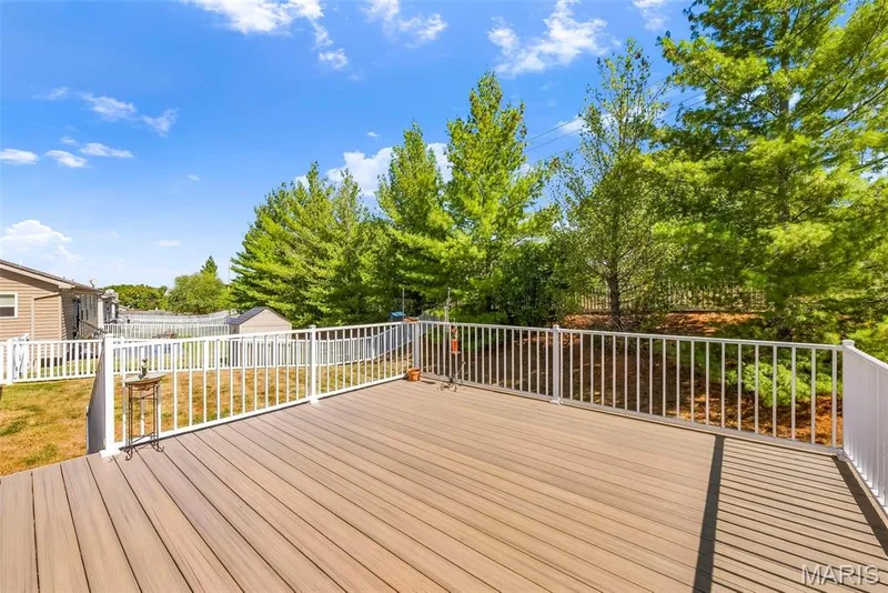 124 Prairie Bluffs Drive, Wentzville, MO 63385 — listing photo 26 of 32