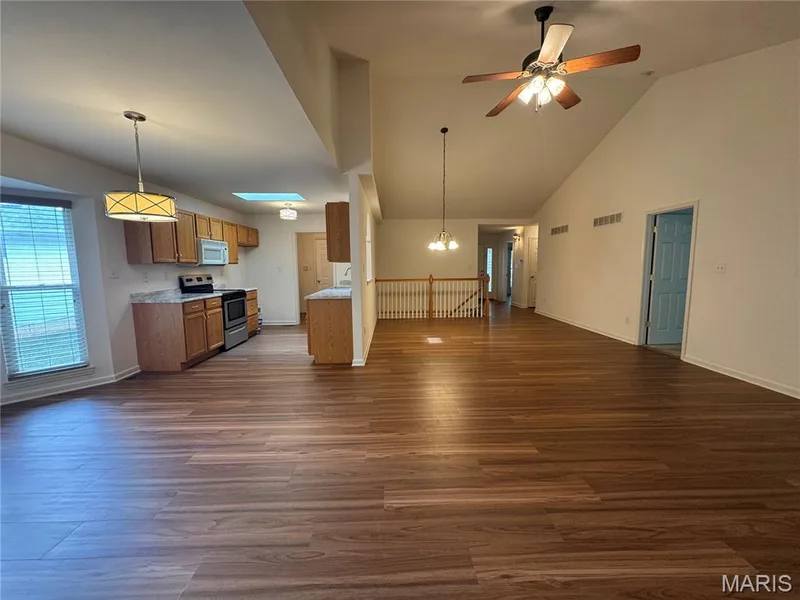 Very open floor plan — 32 Austin Hill Court, Wentzville, MO 63385