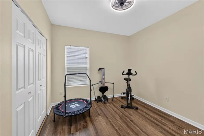 2031 Preston Woods Parkway, Lake St. Louis, MO 63367 — listing photo 20 of 43
