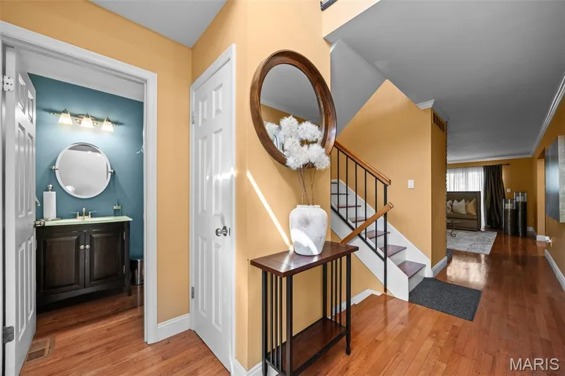 2428 Claymoor Drive, Chesterfield, MO 63017 — listing photo 5 of 46