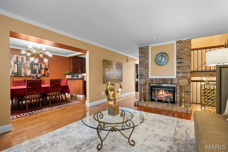 2428 Claymoor Drive, Chesterfield, MO 63017 — listing photo 12 of 46