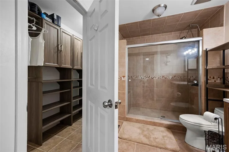 2428 Claymoor Drive, Chesterfield, MO 63017 — listing photo 24 of 46