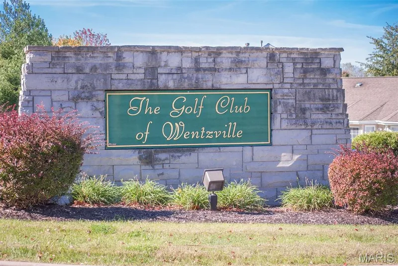 524 Hartford Valley Drive, Wentzville, MO 63385 — listing photo 5 of 85