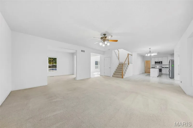 524 Hartford Valley Drive, Wentzville, MO 63385 — listing photo 14 of 85