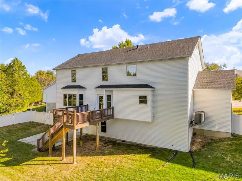 524 Hartford Valley Drive, Wentzville, MO 63385 — listing photo 71 of 85