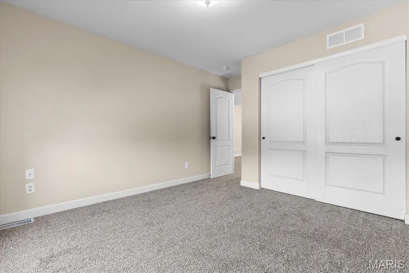 2221 Homefield Grove Drive, O'Fallon, MO 63366 — listing photo 25 of 38