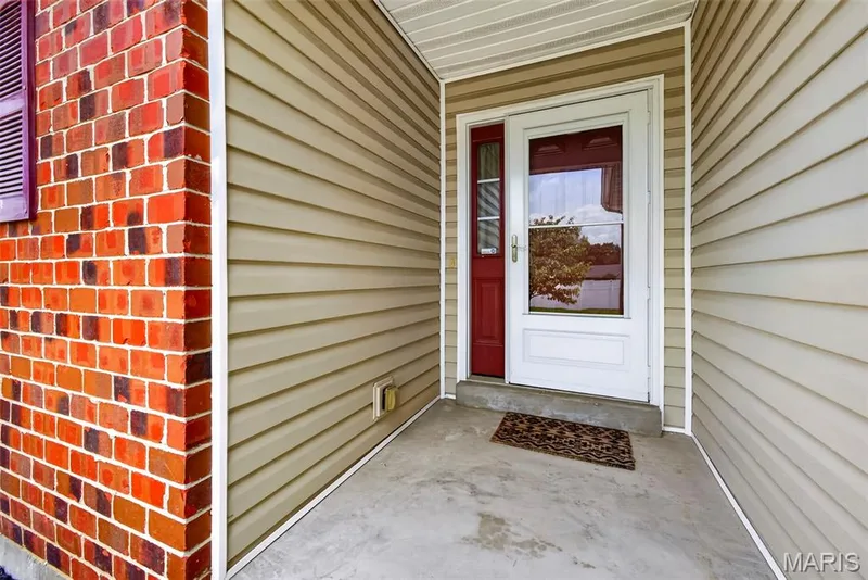 384-386 Shadow Pines Drive, Wentzville, MO 63385 — listing photo 7 of 74