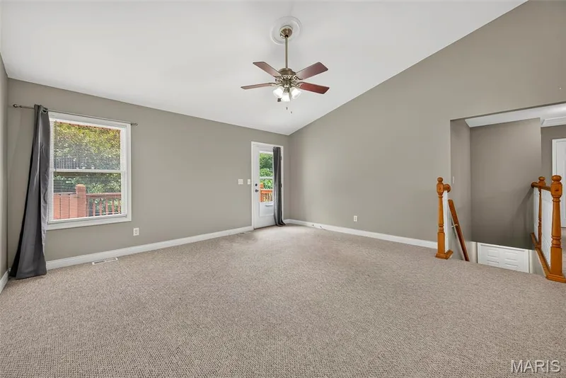384-386 Shadow Pines Drive, Wentzville, MO 63385 — listing photo 10 of 74