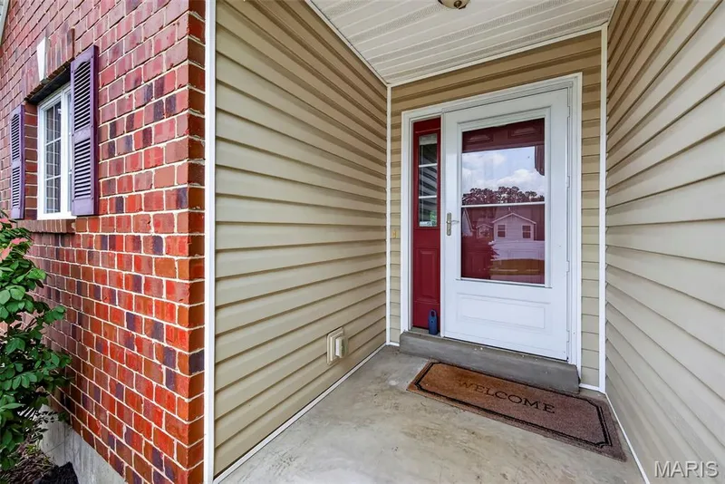 384-386 Shadow Pines Drive, Wentzville, MO 63385 — listing photo 36 of 74