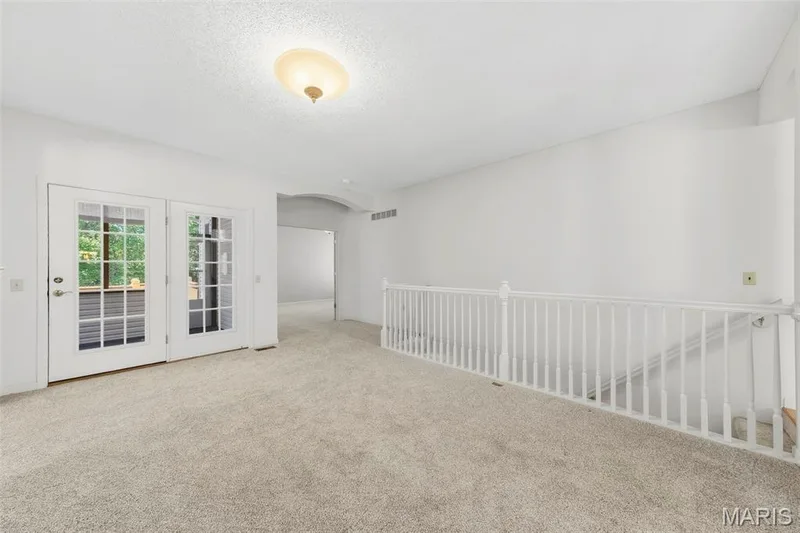 2102 Hawks Landing Drive, Lake St. Louis, MO 63367 — listing photo 13 of 91