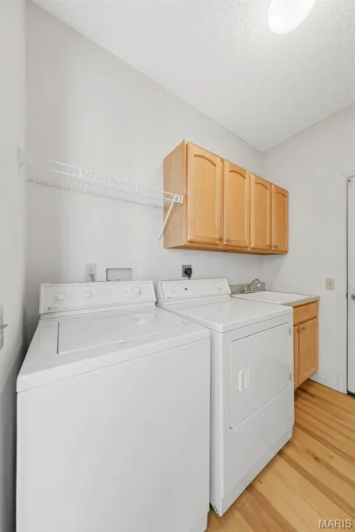 2102 Hawks Landing Drive, Lake St. Louis, MO 63367 — listing photo 31 of 91