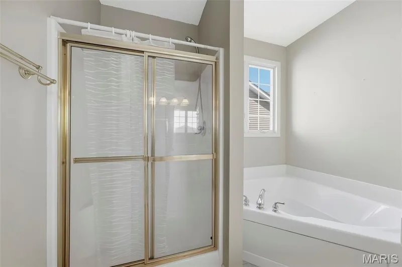 2102 Hawks Landing Drive, Lake St. Louis, MO 63367 — listing photo 42 of 91