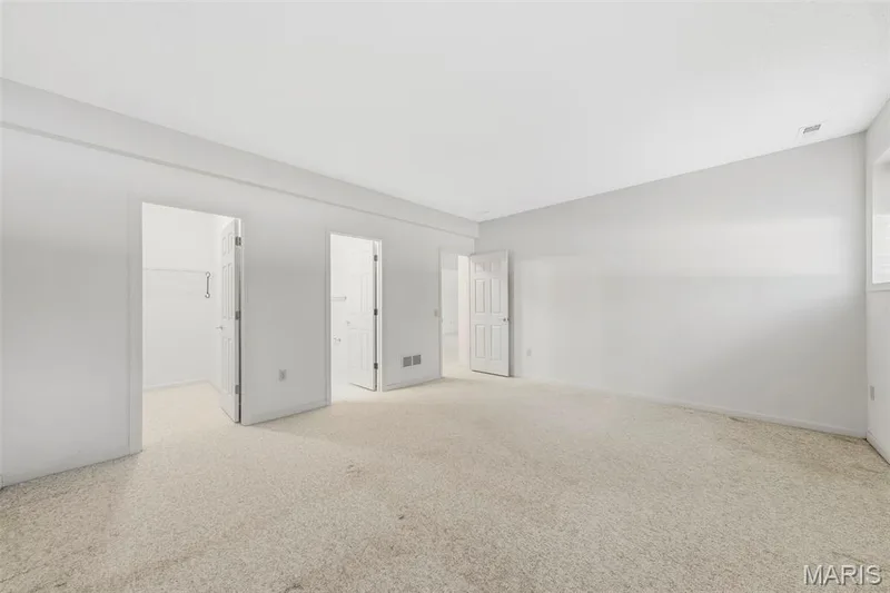 2102 Hawks Landing Drive, Lake St. Louis, MO 63367 — listing photo 60 of 91