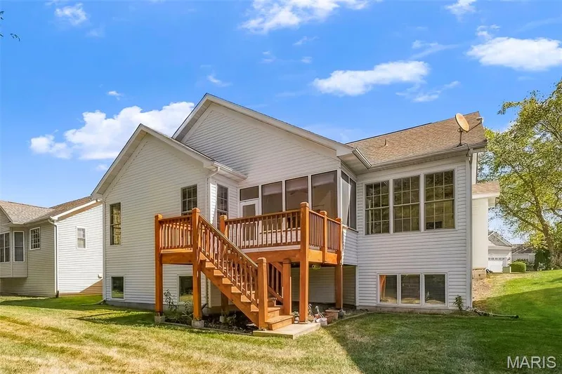 2102 Hawks Landing Drive, Lake St. Louis, MO 63367 — listing photo 62 of 91