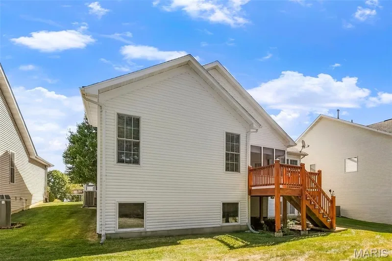 2102 Hawks Landing Drive, Lake St. Louis, MO 63367 — listing photo 63 of 91