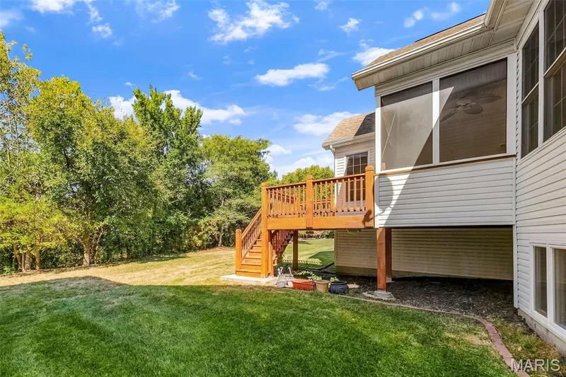 2102 Hawks Landing Drive, Lake St. Louis, MO 63367 — listing photo 65 of 91