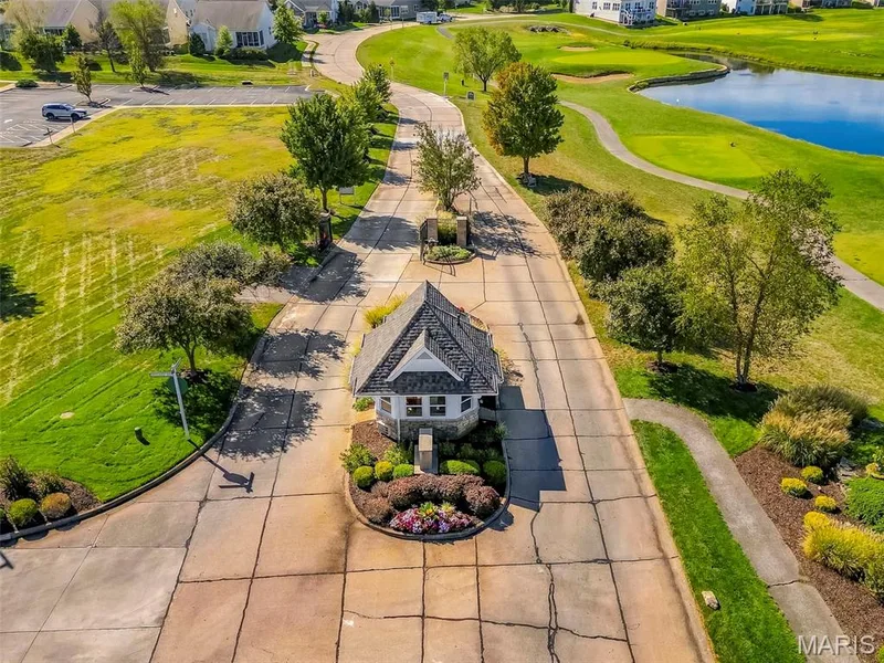 2102 Hawks Landing Drive, Lake St. Louis, MO 63367 — listing photo 75 of 91