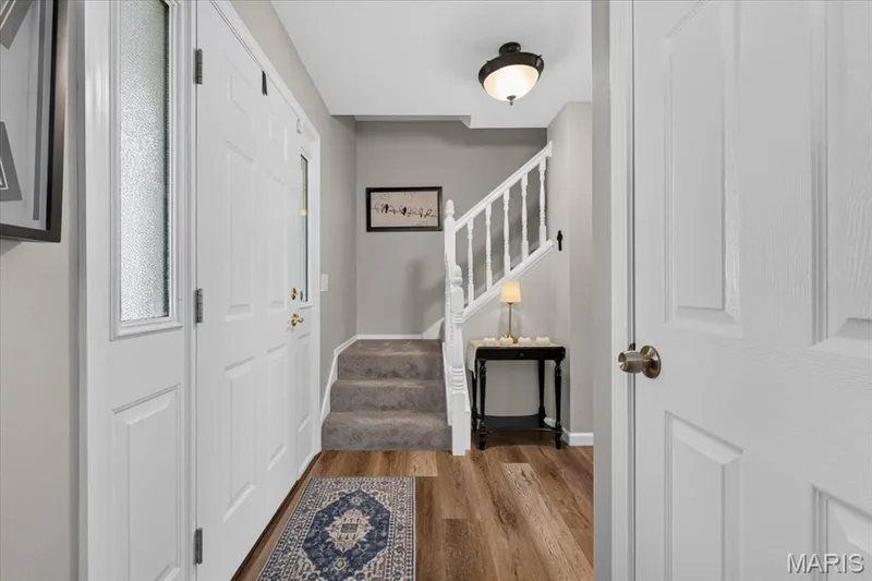 5 Cloverhill Court, St Charles, MO 63376 — listing photo 2 of 47
