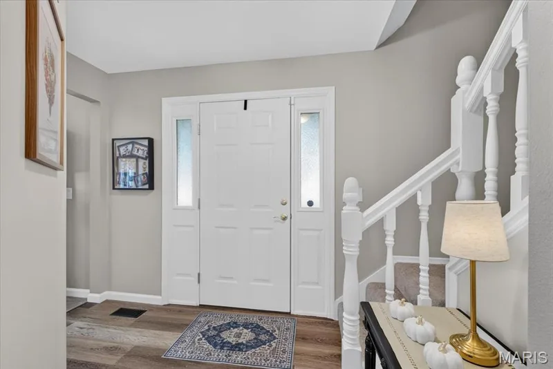 5 Cloverhill Court, St Charles, MO 63376 — listing photo 3 of 47