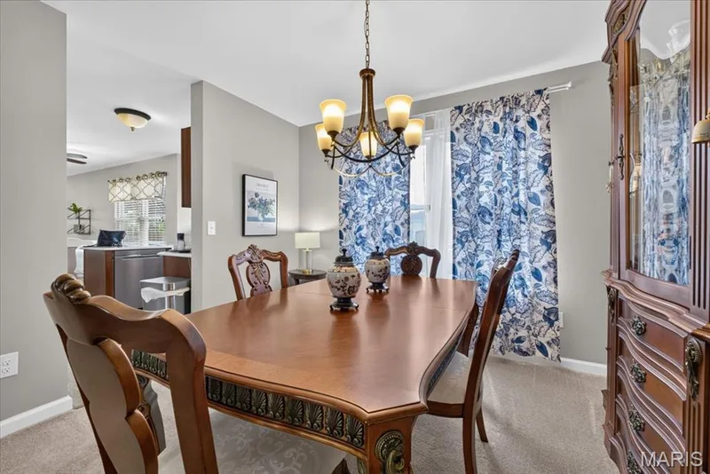 5 Cloverhill Court, St Charles, MO 63376 — listing photo 7 of 47
