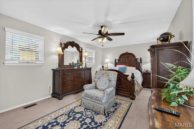 5 Cloverhill Court, St Charles, MO 63376 — listing photo 20 of 47