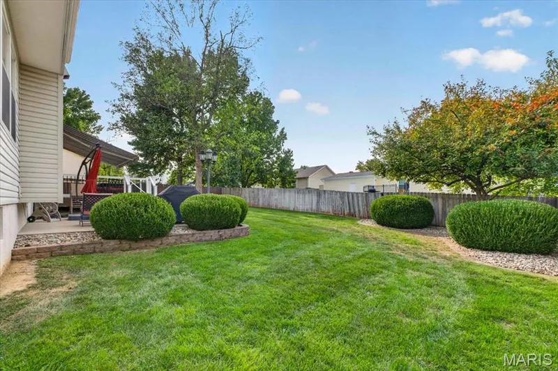 5 Cloverhill Court, St Charles, MO 63376 — listing photo 37 of 47
