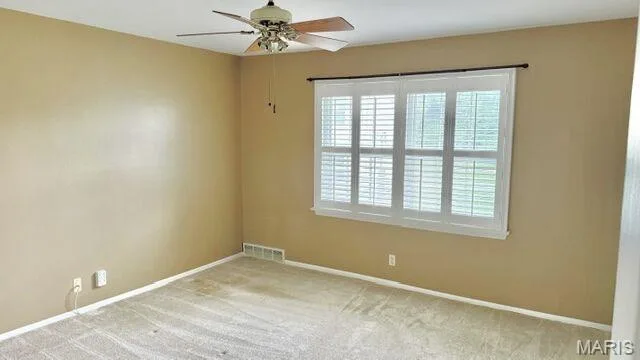 611 Thunderbird Court, Chesterfield, MO 63017 — listing photo 7 of 22