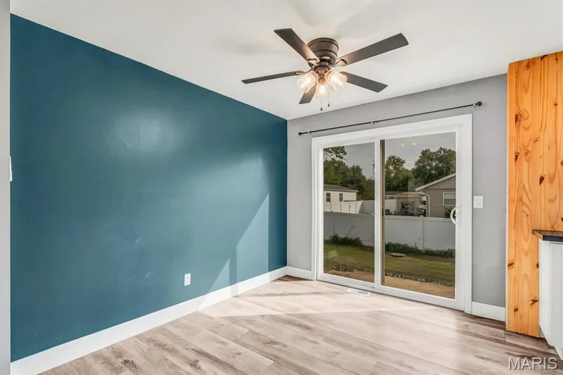 15 Laura Hill Road, St Peters, MO 63376 — listing photo 5 of 25