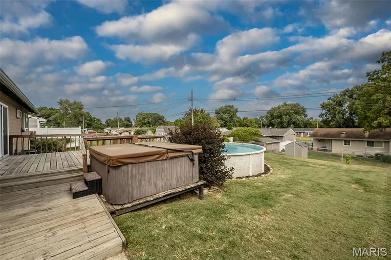 3224 Highgate Lane, St Charles, MO 63301 — listing photo 31 of 39