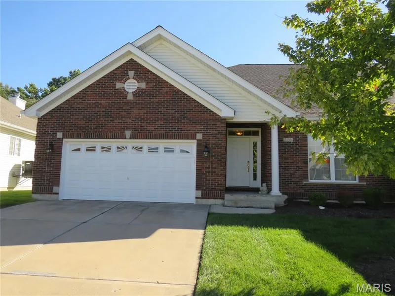 2450 Golden Bear Way #703A, Wentzville, MO — listing photo 1