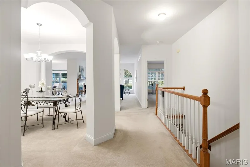 2450 Golden Bear Way #703A, Wentzville, MO 63385 — listing photo 5 of 34
