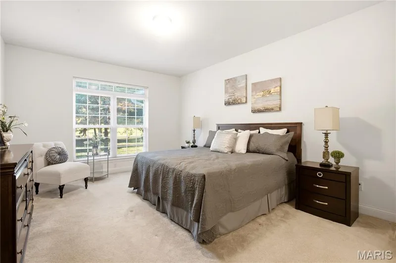 2450 Golden Bear Way #703A, Wentzville, MO 63385 — listing photo 19 of 34