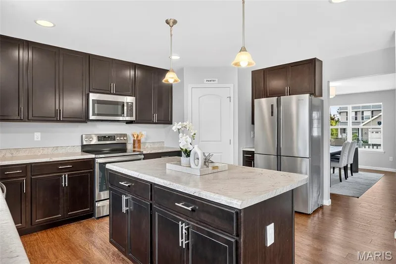 1661 Woods Mill Drive, Wentzville, MO 63385 — listing photo 14 of 48