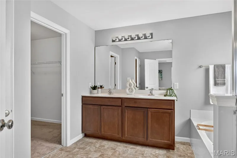1661 Woods Mill Drive, Wentzville, MO 63385 — listing photo 25 of 48