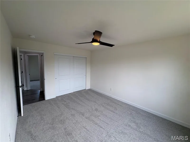 101 S Willow Grove Court, St Peters, MO 63376 — listing photo 12 of 24
