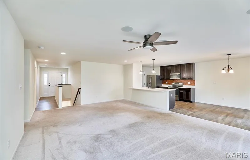 526 Brookside Forest Court, O'Fallon, MO 63366 — listing photo 8 of 32