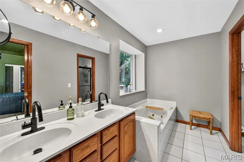 601 Callaway Ridge Drive, Defiance, MO 63341 — listing photo 22 of 48
