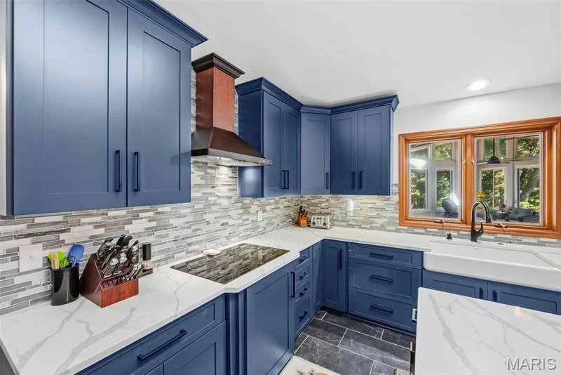 2 Deer Field Ridge Road, Chesterfield, MO 63005 — listing photo 21 of 73