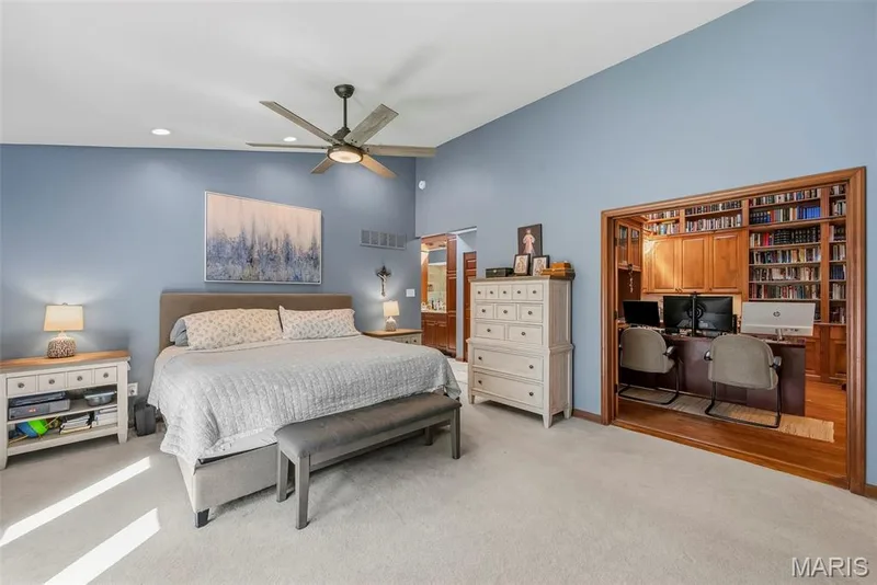 2 Deer Field Ridge Road, Chesterfield, MO 63005 — listing photo 24 of 73