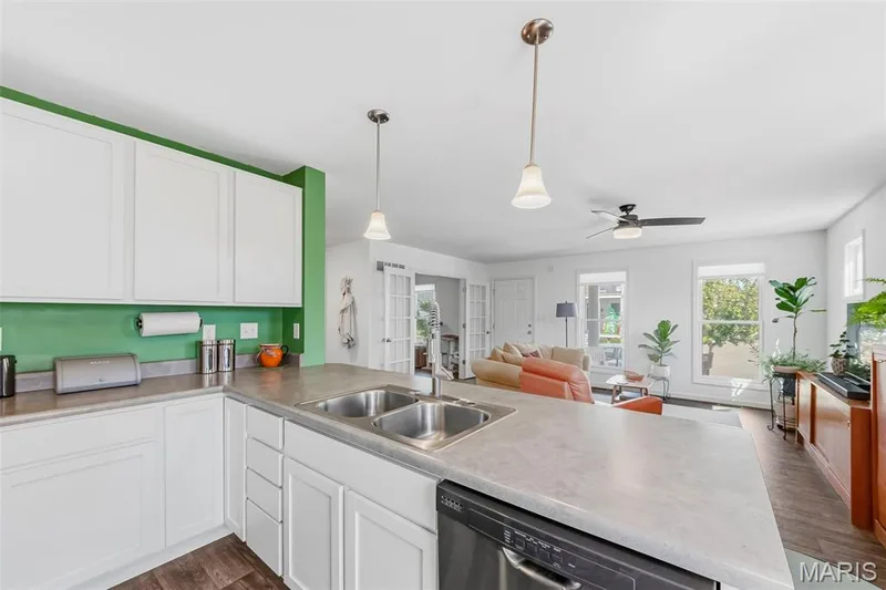 6002 Suntan Drive, St Charles, MO 63301 — listing photo 14 of 49